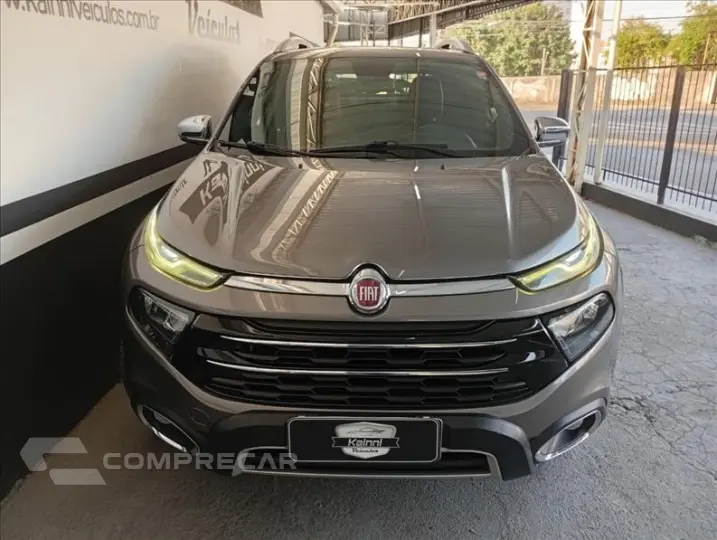 TORO 2.0 16V Turbo Ranch 4WD