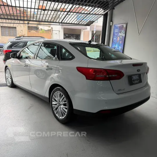 Focus 2.0 16V/SE/SE Plus Flex 5p Aut.