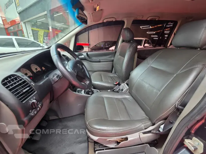 Zafira Elegance 2.0 MPFI FlexPower 8V 5p