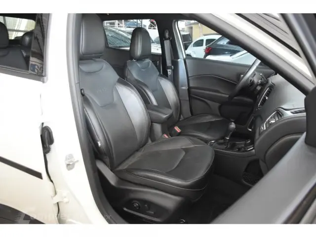 COMPASS - 2.0 16V LIMITED 4X4 AUTOMÁTICO