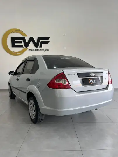 Fiesta Sed. 1.6 8V Flex