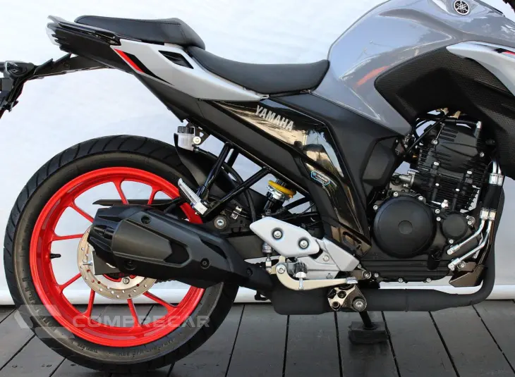 YAMAHA FZ25 FAZER CONNECTED ABS
