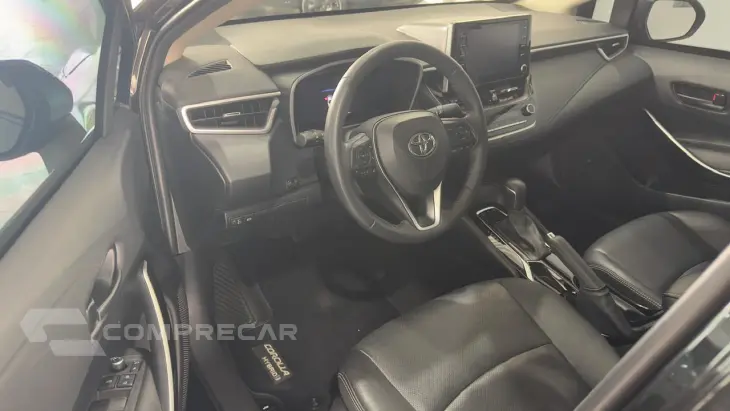 COROLLA 1.8 VVT-I Hybrid Altis