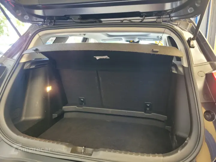 TRACKER Premier 1.2 Turbo 12V Flex Aut.