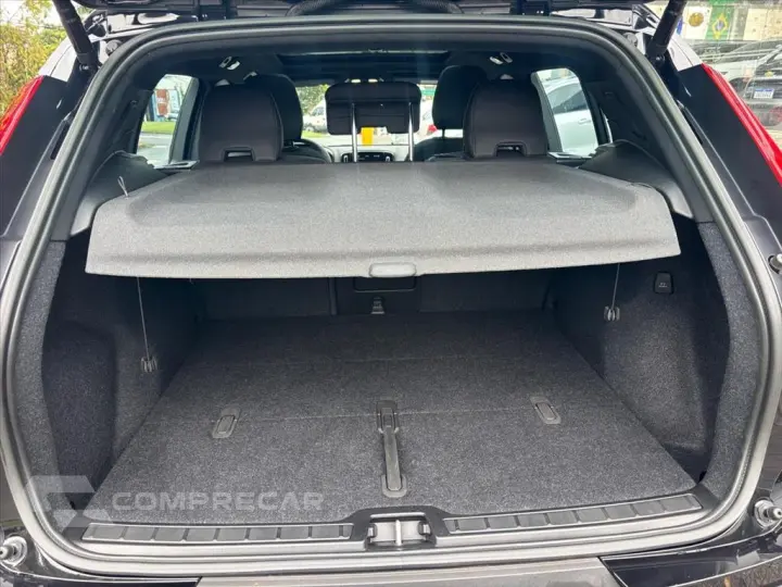 XC40 P8 RECHARGE TWIN ELECTRIC ULTIMATE AWD