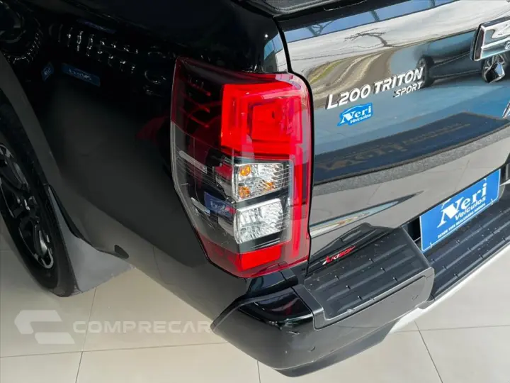 L200 TRITON 2.4 16V TURBO DIESEL SPORT HPE CD 4P