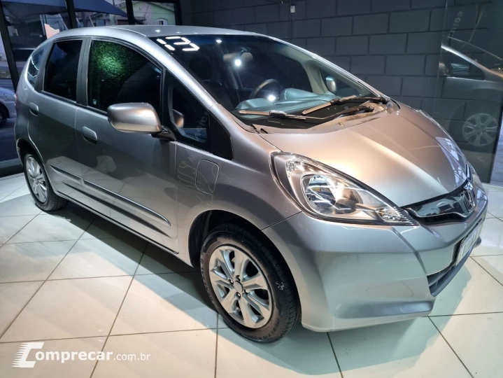 FIT 1.4 LX 16V