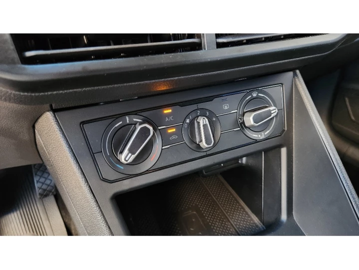 NIVUS 1.0 200 TSI TOTAL FLEX COMFORTLINE AUTOMÁTICO