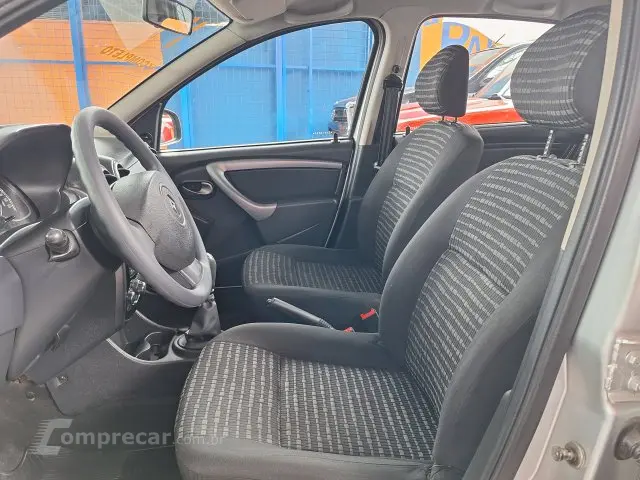 SANDERO - 1.6 EXPRESSION 8V 4P MANUAL