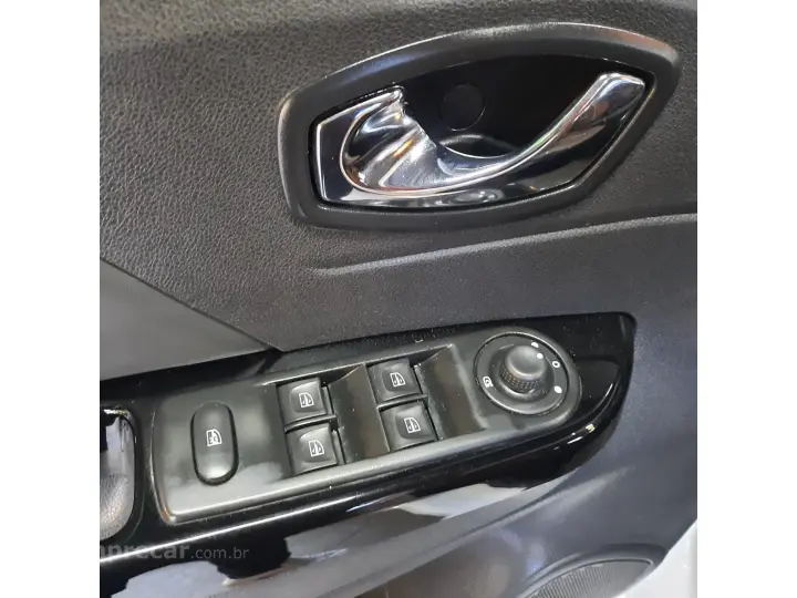 CAPTUR 1.6 16V SCE FLEX INTENSE X-TRONIC