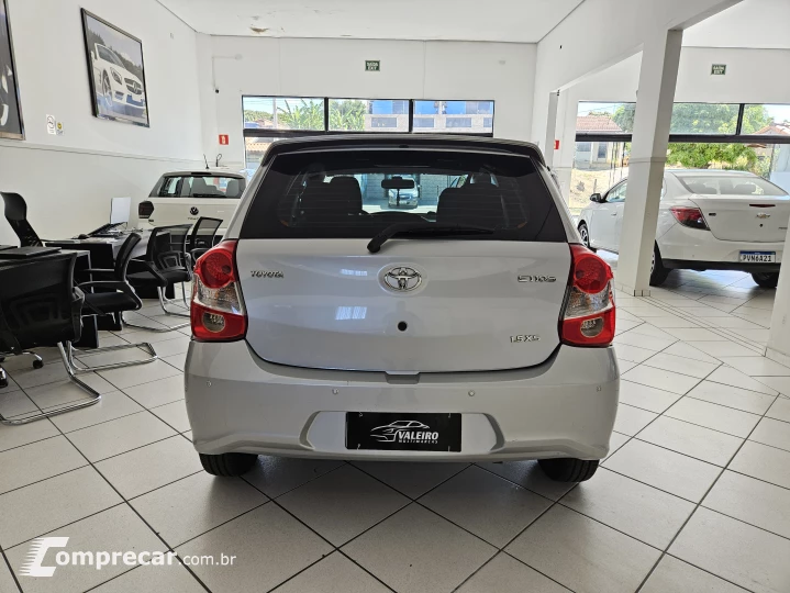 ETIOS 1.5 XS 16V