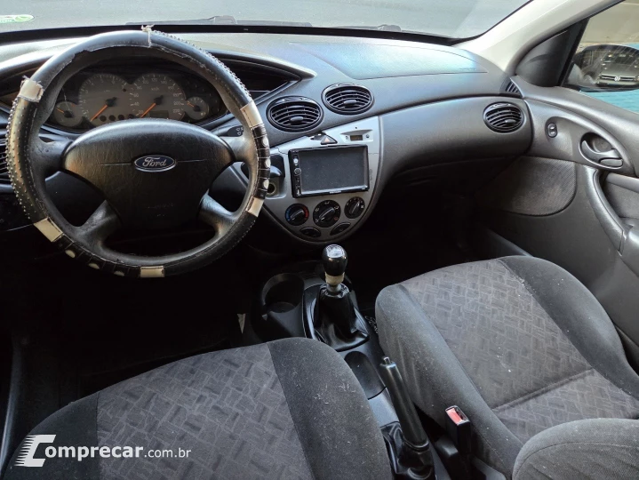 FOCUS 2.0 GLX SEDAN 16V GASOLINA 4P MANUAL