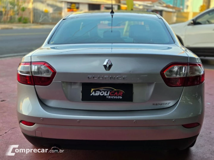 FLUENCE Sed. Dynamique 2.0 16V FLEX Mec.
