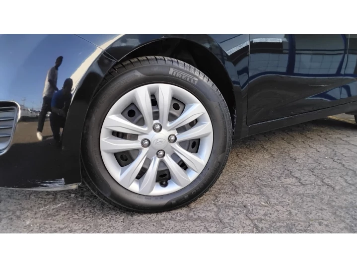 HB20 1.0 COMFORT PLUS 12V FLEX 4P MANUAL