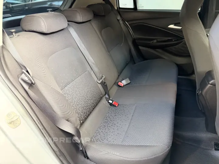 ONIX HATCH LT 1.0 12V TB Flex 5p Aut.