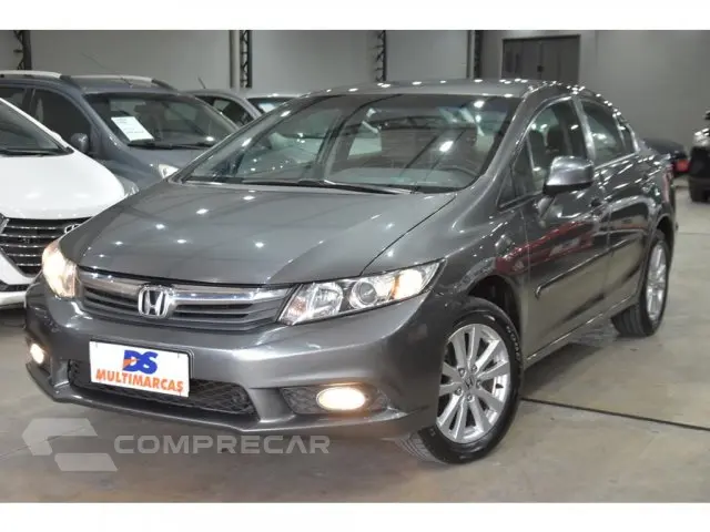 CIVIC - 1.8 LXS 16V 4P AUTOMÁTICO
