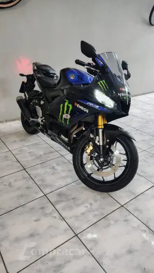 YZF R3 MONSTER