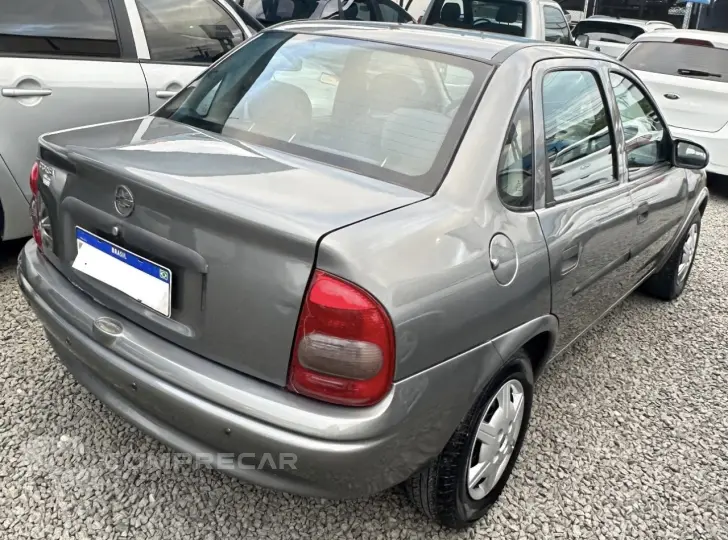 Classic Sedan 1.0 4P LIFE ÁLCOOL