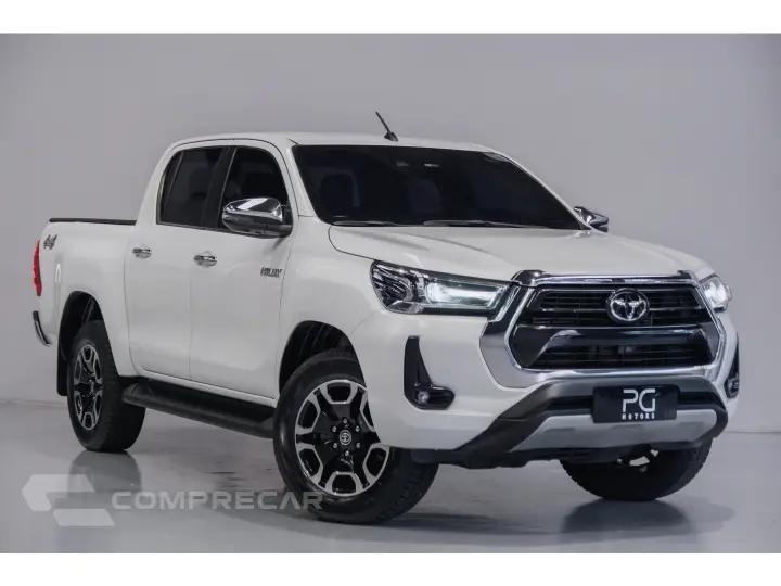 HILUX 2.8 D-4D TURBO DIESEL CD SRX 4X4 AUTOMÁTICO