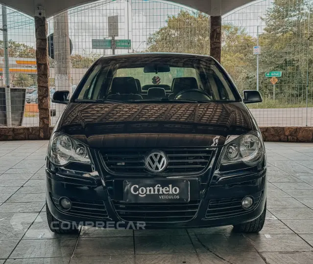 POLO SEDAN 1.6 MI Comfortline 8V