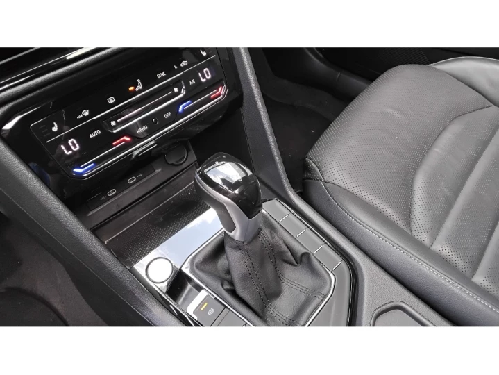 TAOS 1.4 250 TSI TOTAL FLEX HIGHLINE AUTOMÁTICO