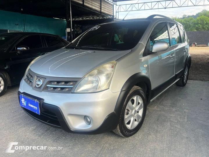 LIVINA 1.8 SL X-gear 16V