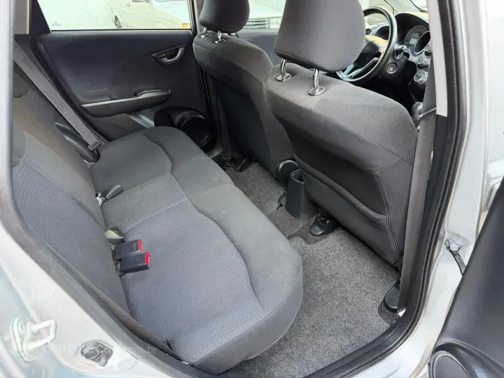 Fit 1.4 16V 4P LX FLEX AUTOMÁTICO