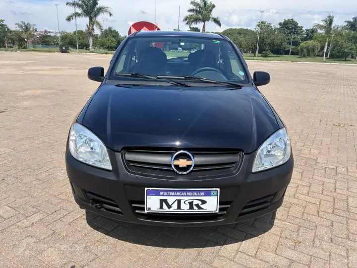 CELTA 1.0 MPFI Life 8V