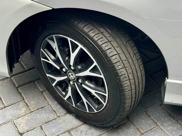 ETIOS 1.5 Platinum Sedan 16V