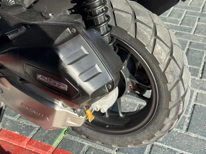ADV 150