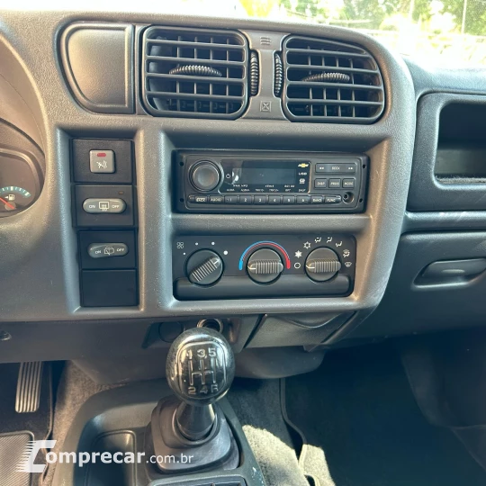 BLAZER 2.4 MPFI 4X2 8V
