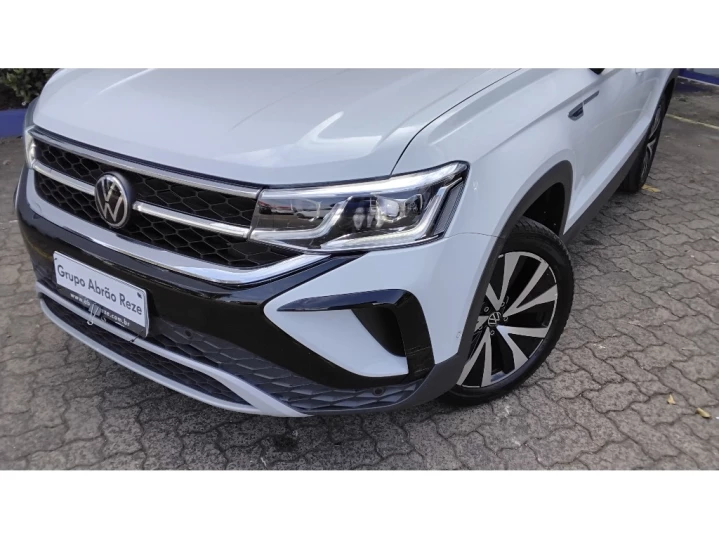 TAOS 1.4 250 TSI TOTAL FLEX HIGHLINE AUTOMÁTICO