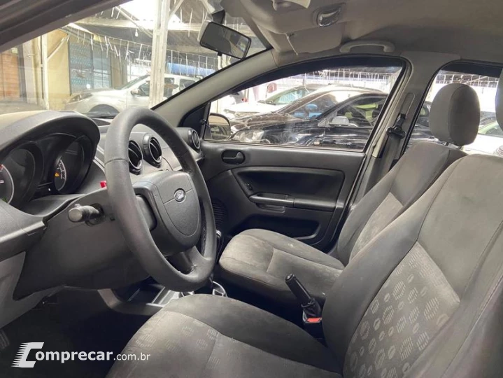 FIESTA 1.0 MPI CLASS HATCH 8V FLEX 4P MANUAL