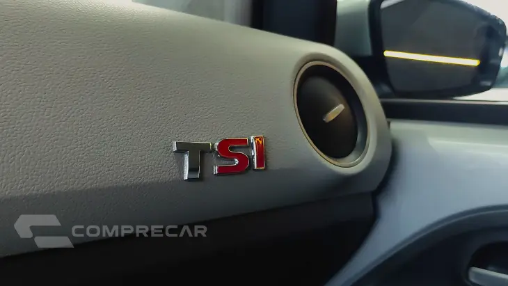 UP 1.0 TSI Move UP 12V