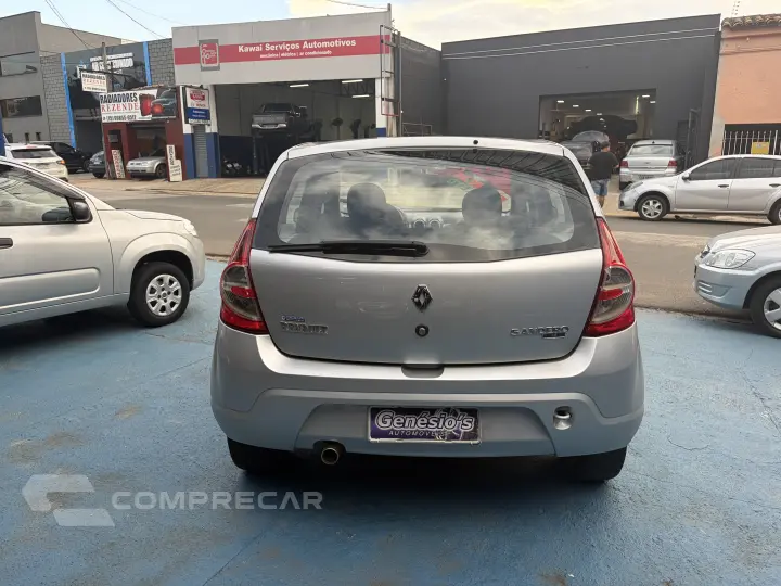 SANDERO 1.6 Expression 8V