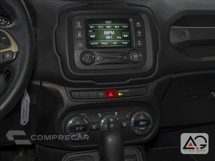 RENEGADE 1.8 16V Longitude