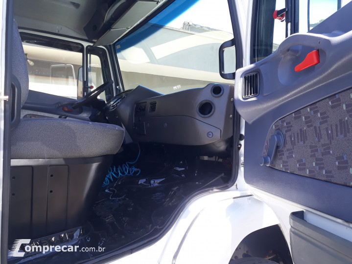 Mercedes Benz 1318 L