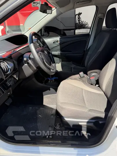 ETIOS 1.5 X Plus Sedan 16V