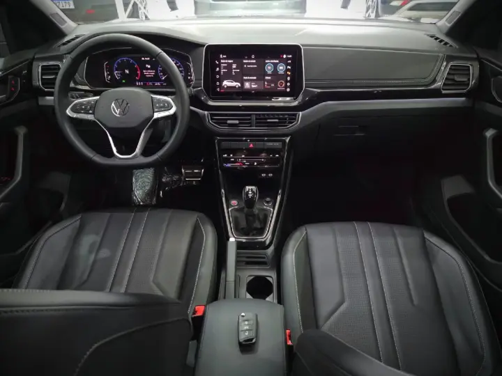 T-CROSS 1.4 250 TSI TOTAL FLEX HIGHLINE AUTOMÁTICO