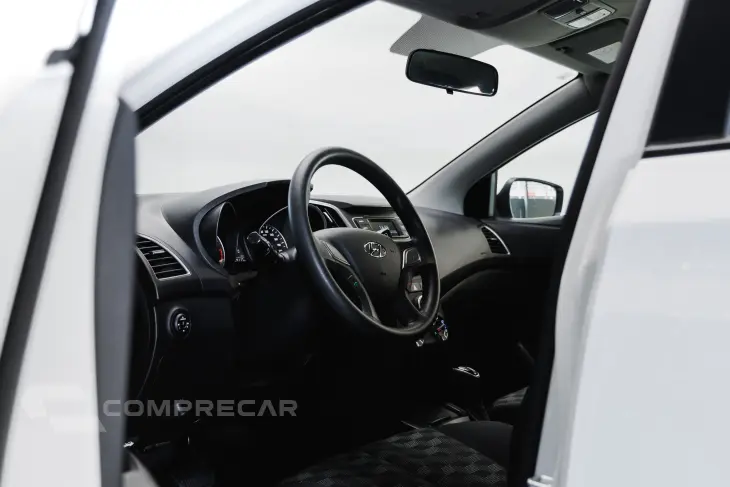 HB20 1.6 Comfort Plus 16V