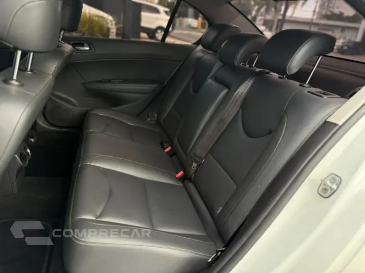 408 Sedan Griffe 1.6 TB Flex 16V 4p Aut.