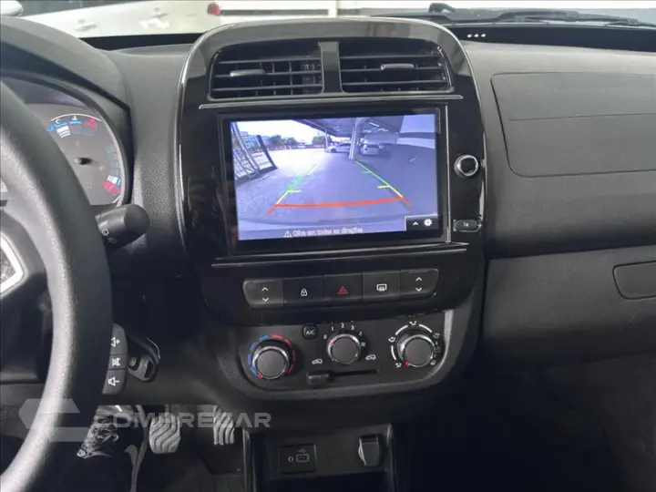 KWID 1.0 12V SCE Outsider