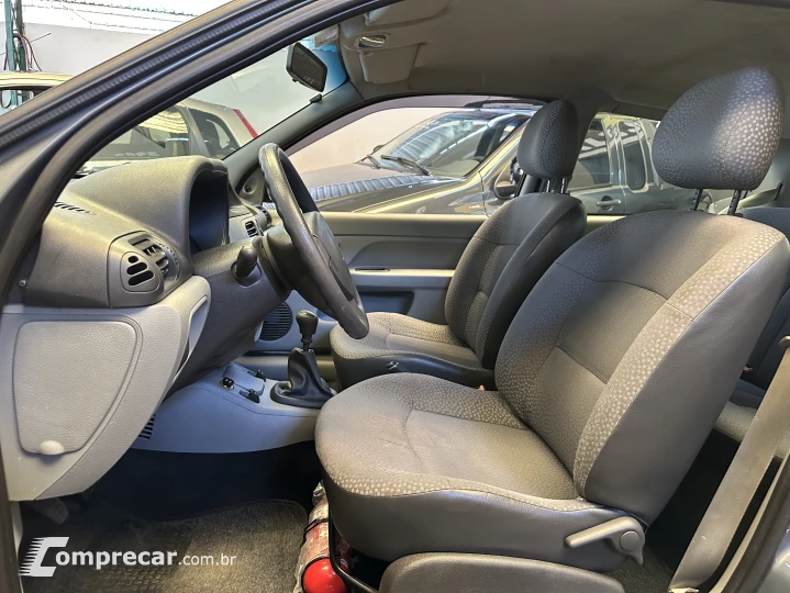 CLIO 1.0 Campus 16V