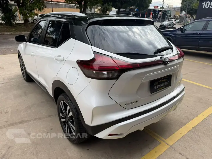 Kicks 1.6 16V Flexstart Exclusive Xtronic