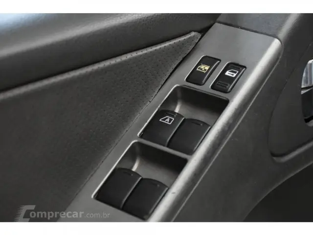 FRONTIER - 2.5 SL 4X4 CD TURBO ELETRONIC 4P AUTOMÁTICO