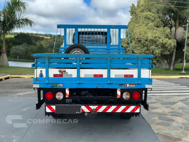 BONGO 2.5 TD DIESEL STD CS 4x4 MANUAL