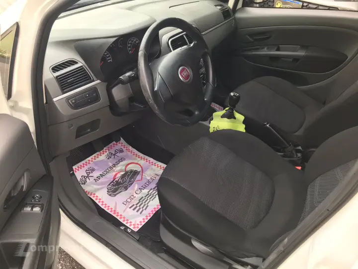 PUNTO 1.4 Attractive Italia 8V