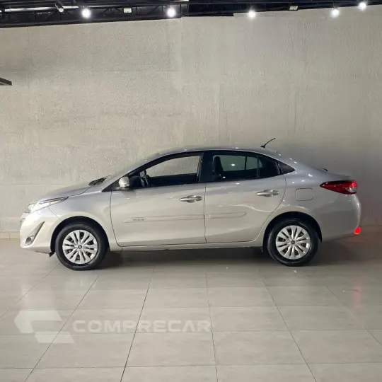 YARIS XL Live Sedan 1.5 Flex 16V 4p Aut.