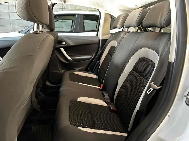 C3 1.6 EXCLUSIVE 16V FLEX 4P AUTOMÁTICO