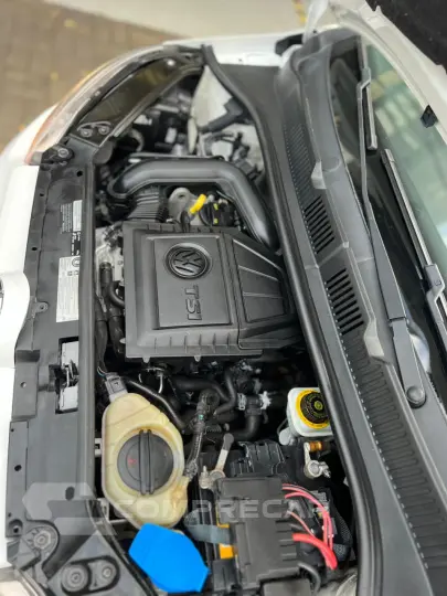 UP 1.0 TSI Move UP 12V